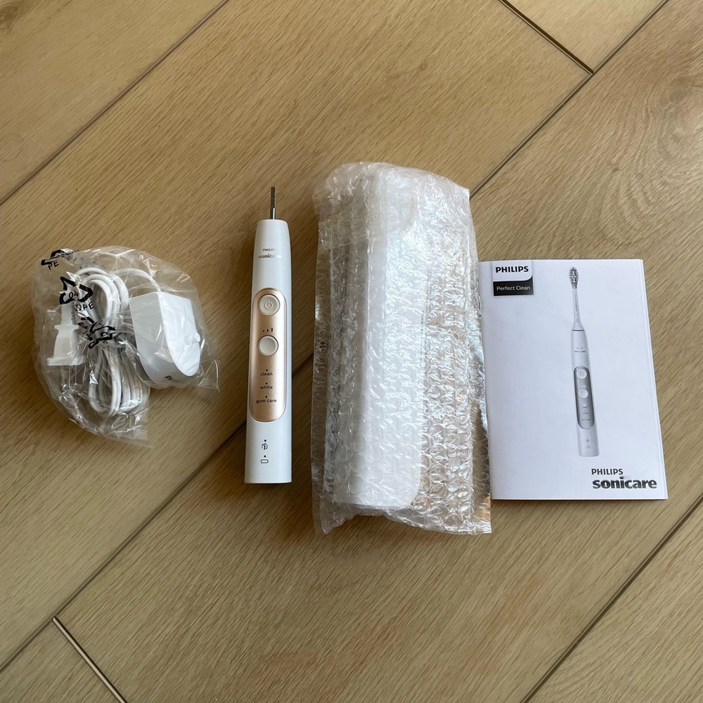 Philips Sonicare Rechargeable Electric Toothbrush